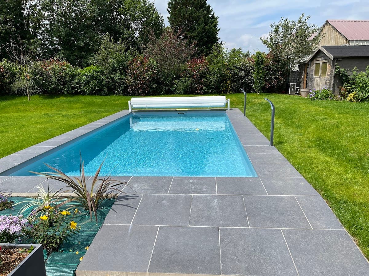 Piscines Desjoyaux