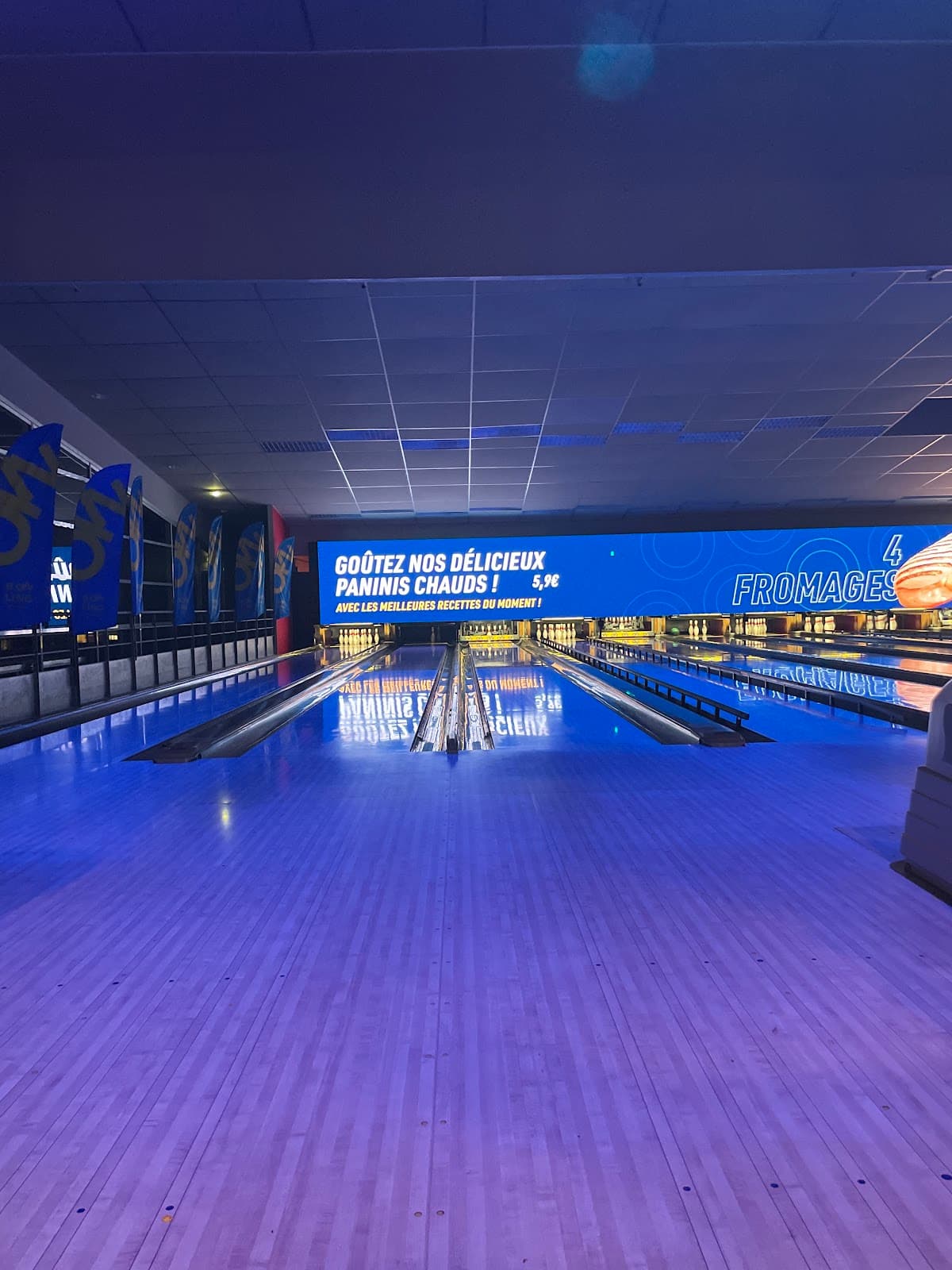 Bowling Plaza