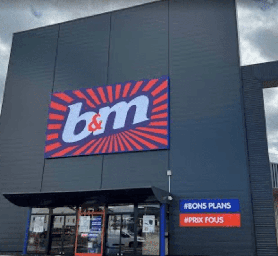 B&M