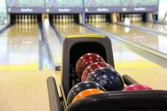 bowling-st-maximin